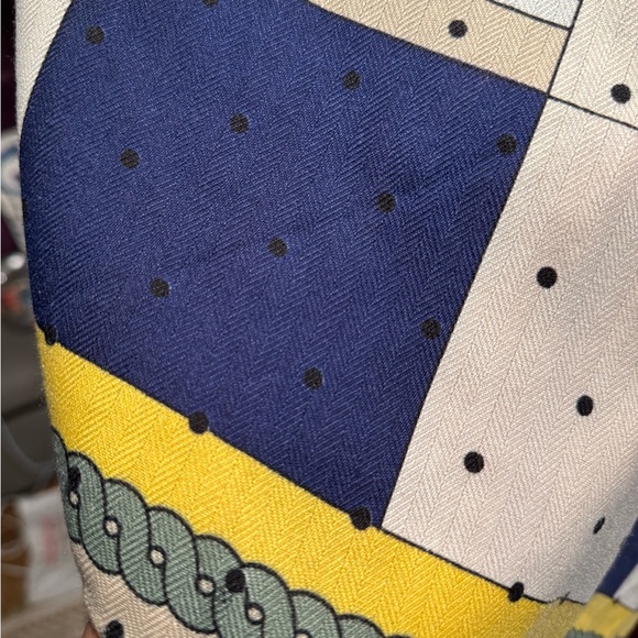 Colorful Patterned Scarf - Picture 6 of 6